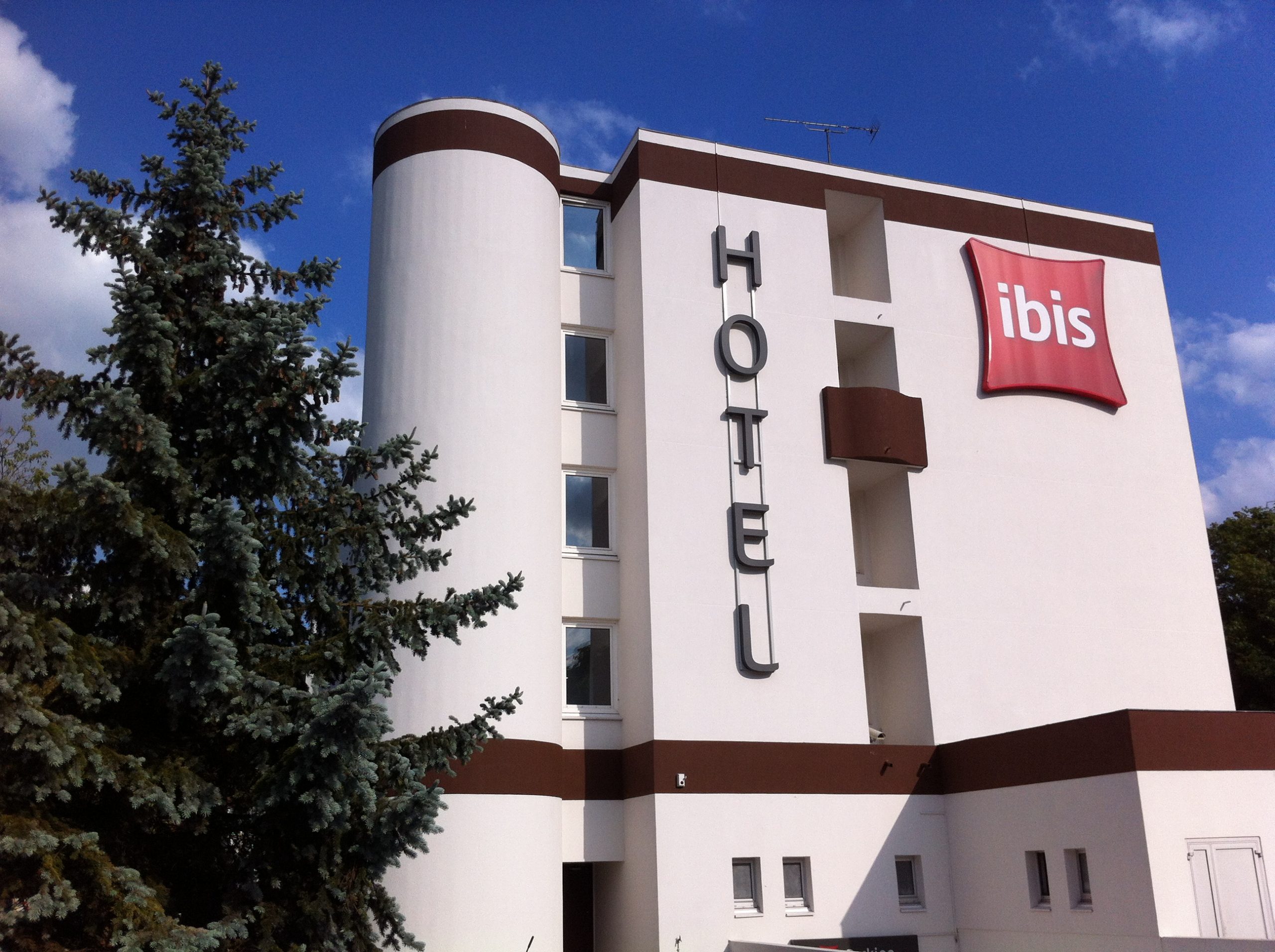 Hôtel Ibis Meudon Photo